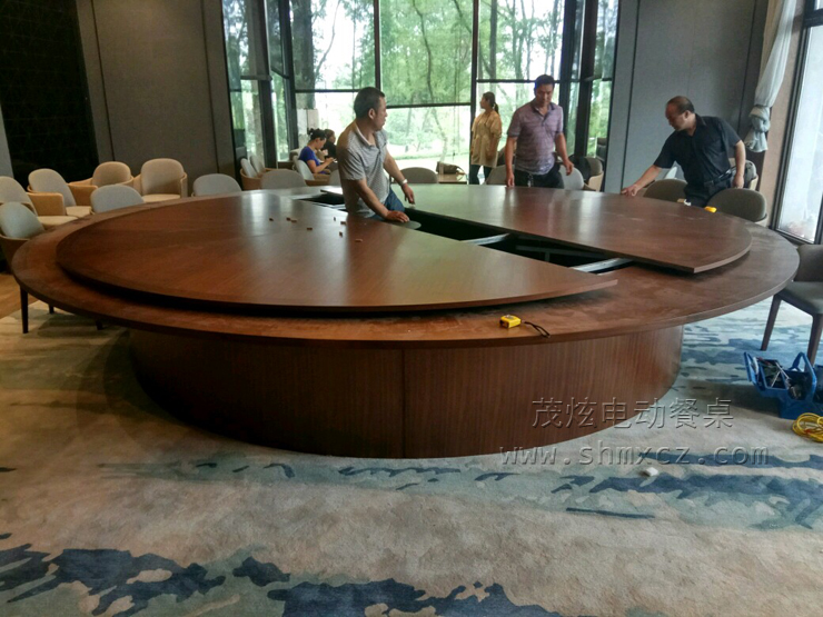 镇江国际饭店豪华大型电动餐桌转盘安装
