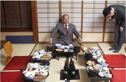 日本餐桌礼仪文化