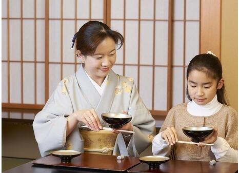 日本餐桌礼仪文化