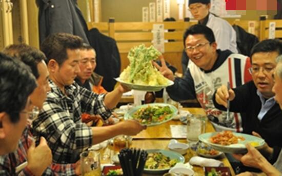 日本餐桌礼仪文化