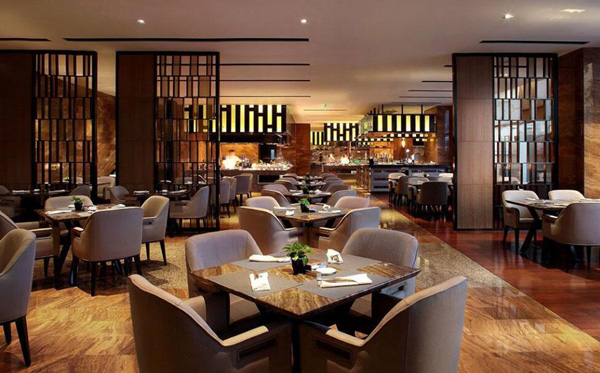 实木餐桌实木餐椅怎样配置更合理