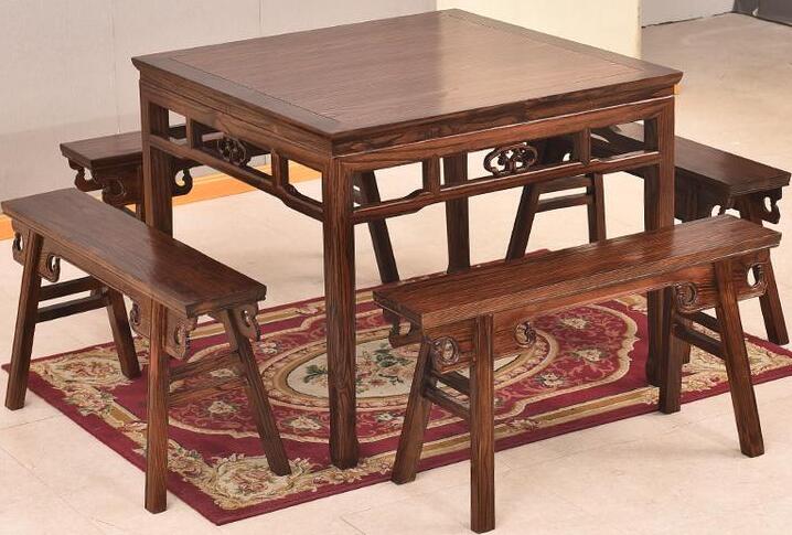 实木餐桌价格多少钱一套？