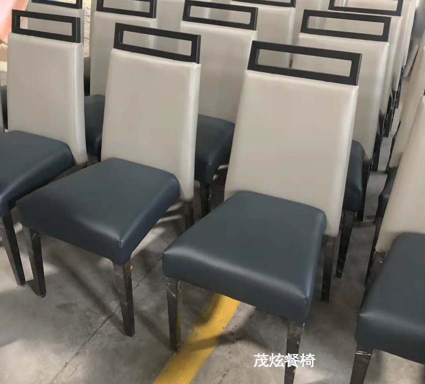 休闲金属椅子图片