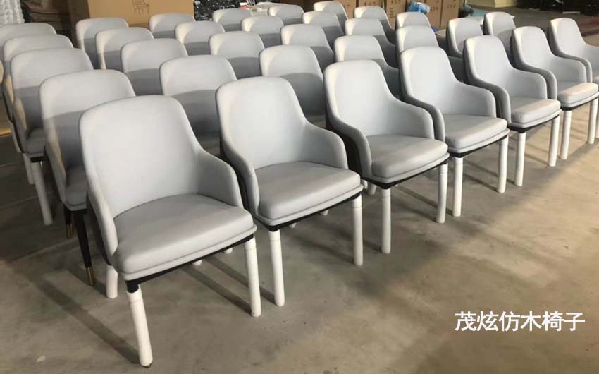 酒店轻奢风格仿木餐椅子定做批发图片