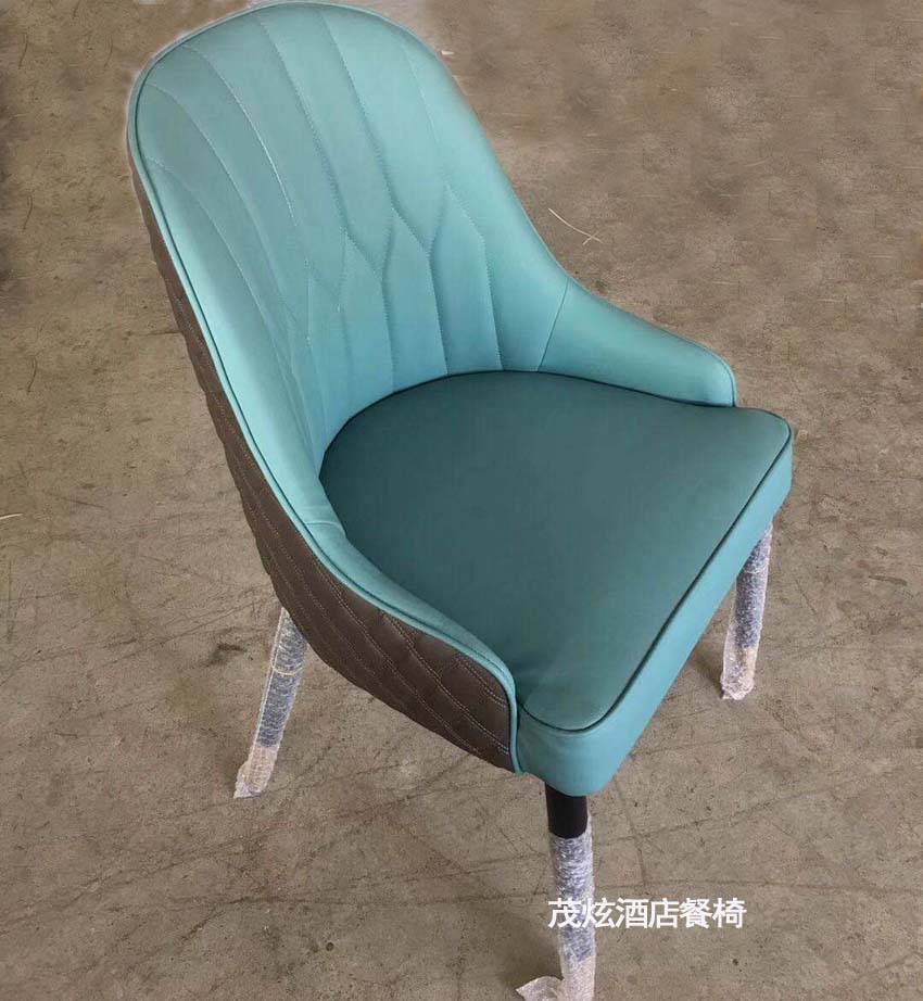 酒店轻奢风格金属椅子图片