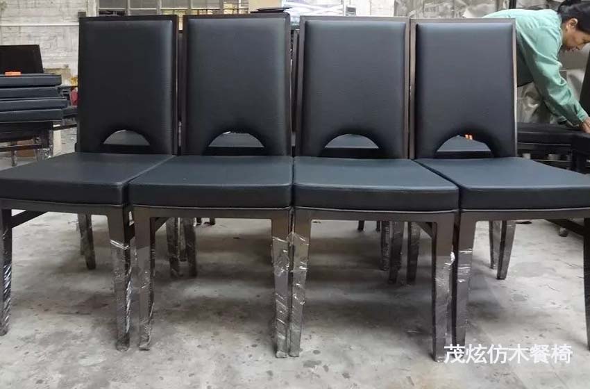 主题餐厅宴会休闲仿木椅子图片