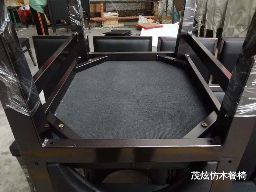 主题餐厅宴会休闲仿木椅子图片