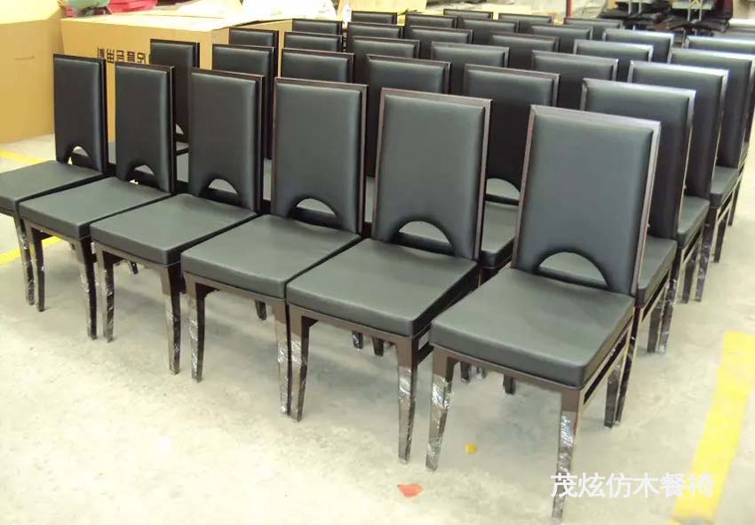 主题餐厅宴会休闲仿木椅子图片