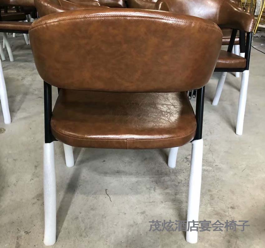 主题餐厅休闲金属椅子图片